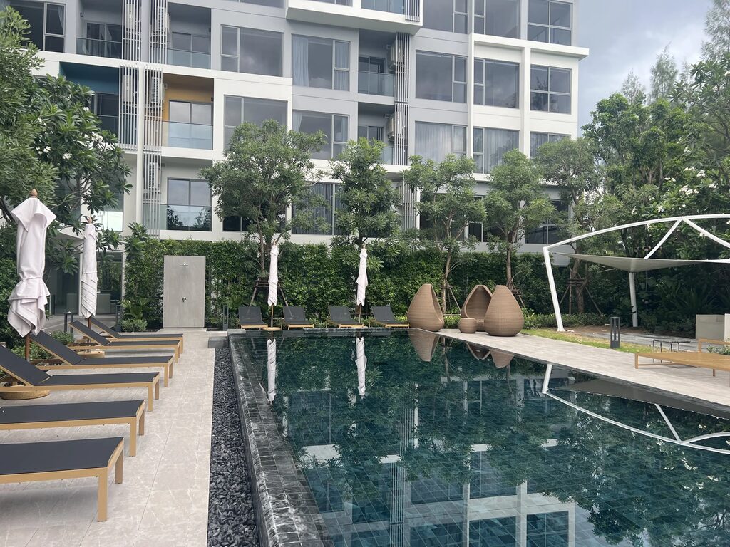 Laguna Lakeside, 9
