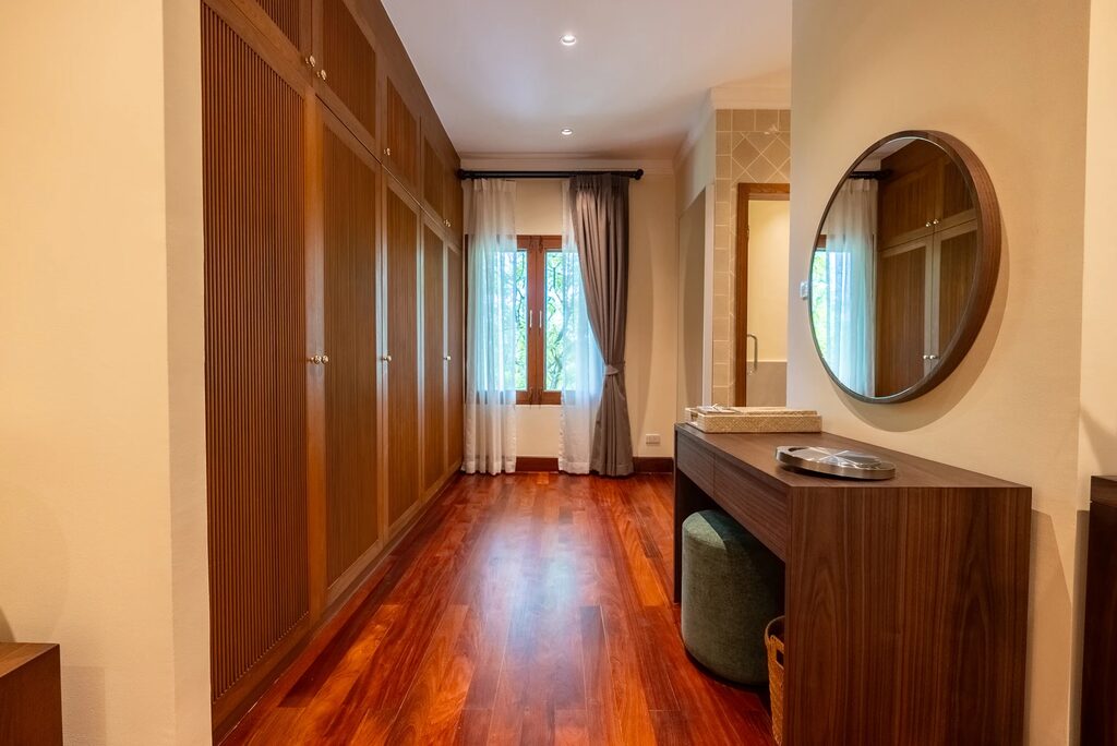 Lakewood Villa 10, 2