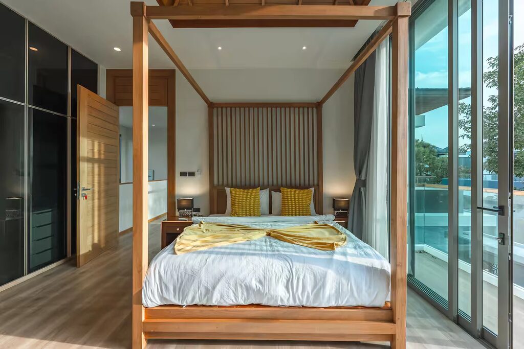 Teak, 19